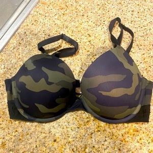 VS pink army padded bra